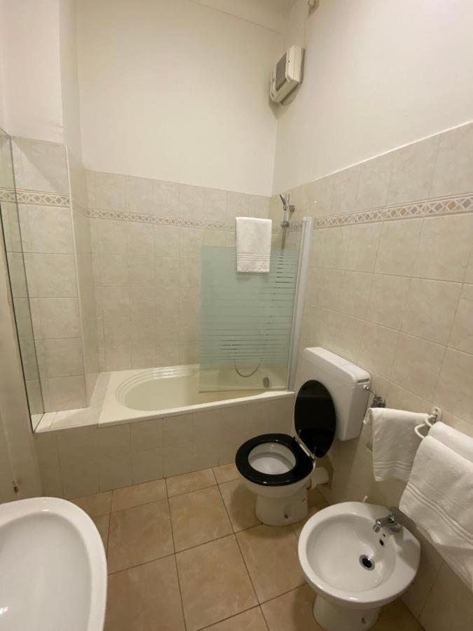 Cavour Guest House Ventimiglia Exteriér fotografie