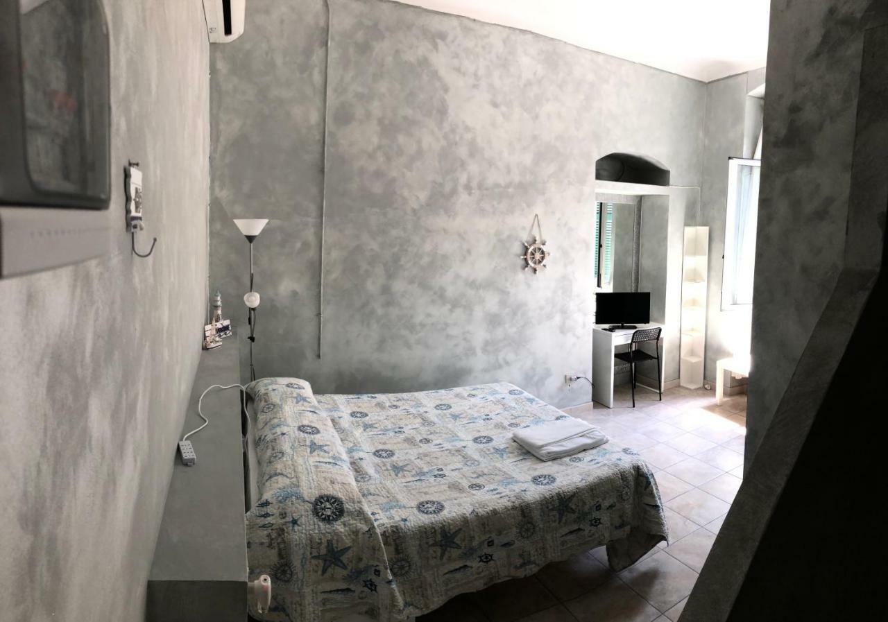 Cavour Guest House Ventimiglia Exteriér fotografie